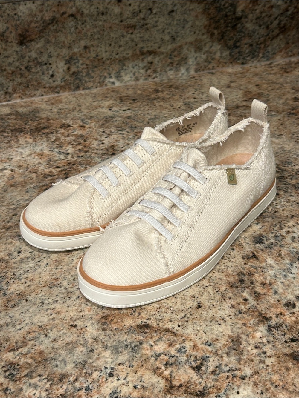 Soul Naturalizer Kemper-STR Slip on canvas sneaker Womens 6.5 New